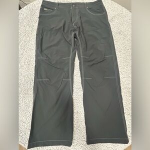 Men’s Kuhl  Renegade Dark Gray/Black Nylon/Spandex Hiking Pants 38x30
